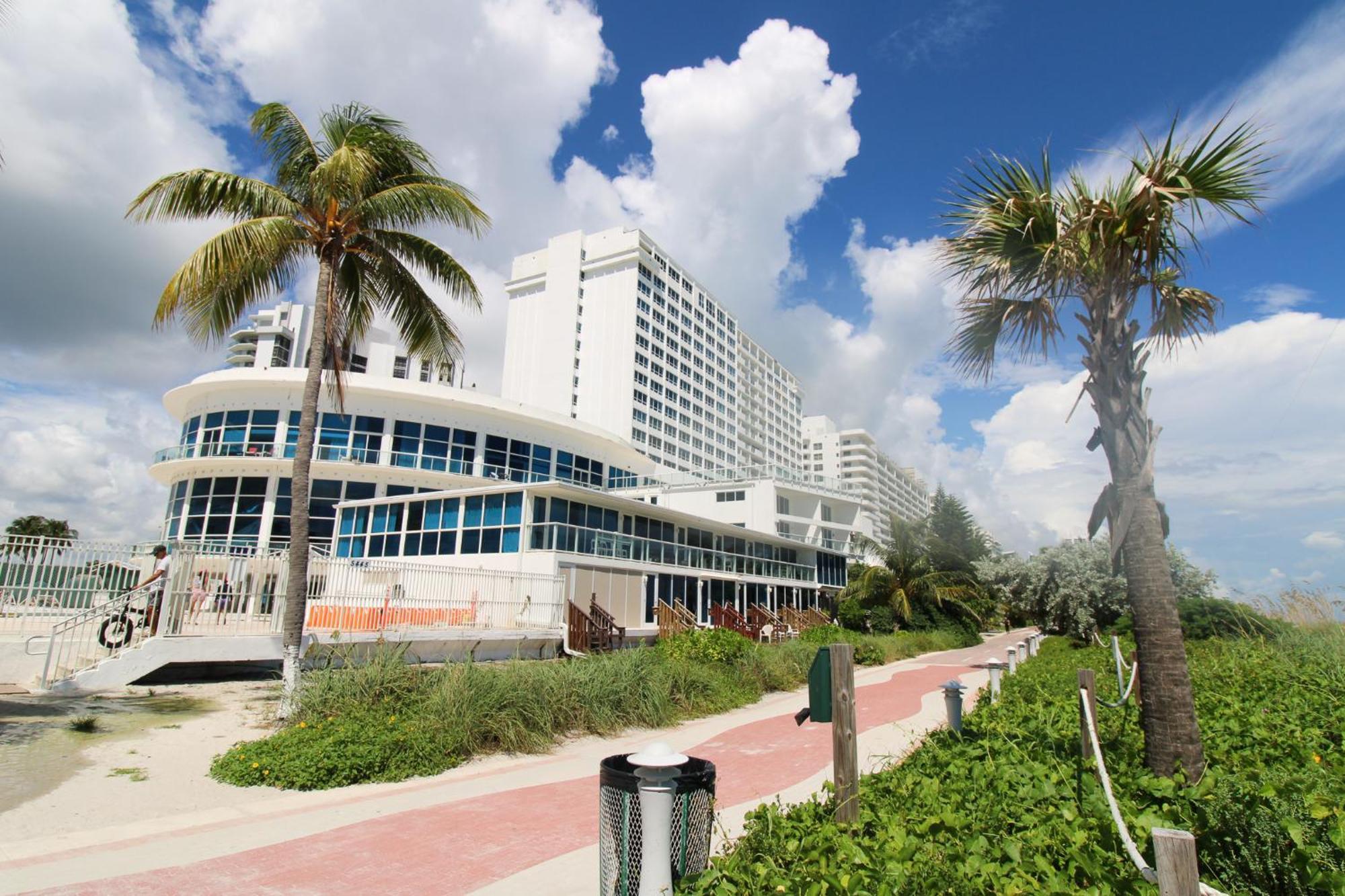 Castle L1 Double-Loft Condo With Beach Access, Pool, Tennis And Free Parking! Μαϊάμι Μπιτς Εξωτερικό φωτογραφία